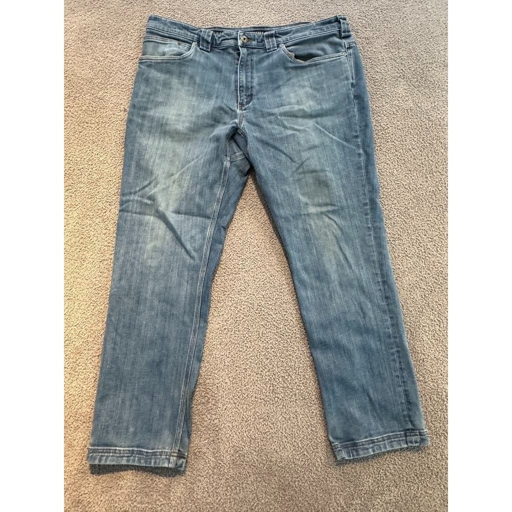 Duluth Trading Co Ballroom Double Flex Relaxed Jeans Men's 38x30 Light Wash Stre